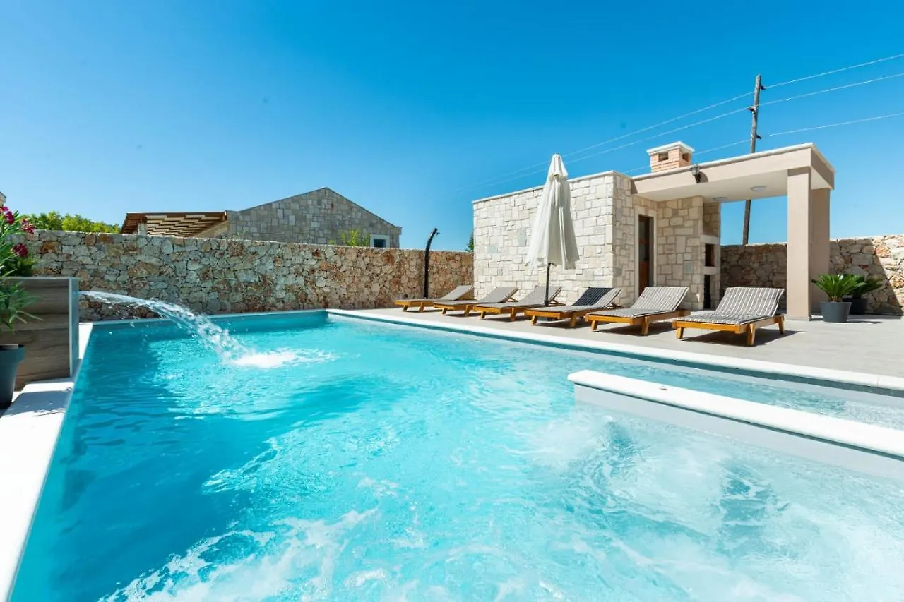Luxury Villa With Pool,Jacuzzi And Sauna03 - By Ta Leut Agency Privlaka  Croatia