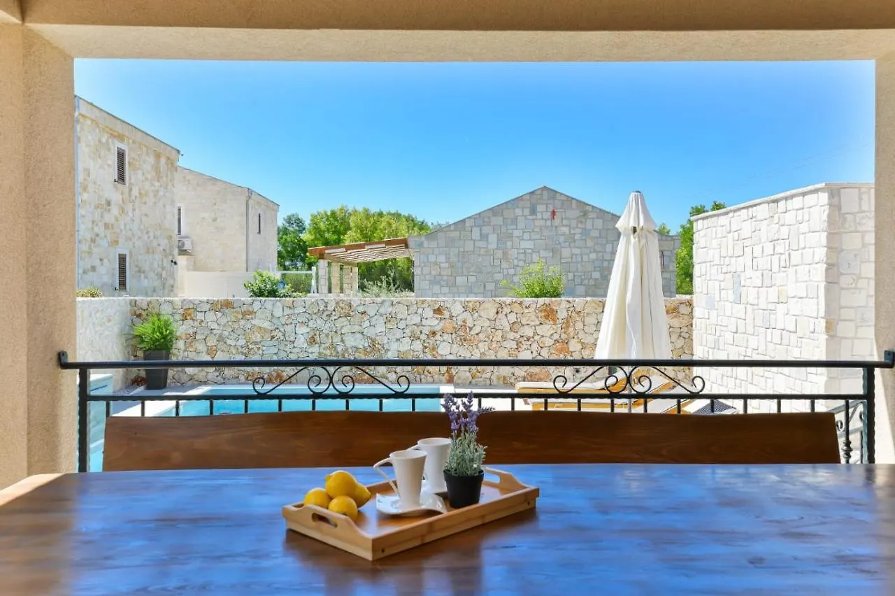 Luxury Villa With Pool,Jacuzzi And Sauna03 - By Ta Leut Agency Privlaka  0*, Privlaka (Zadar) Croatia