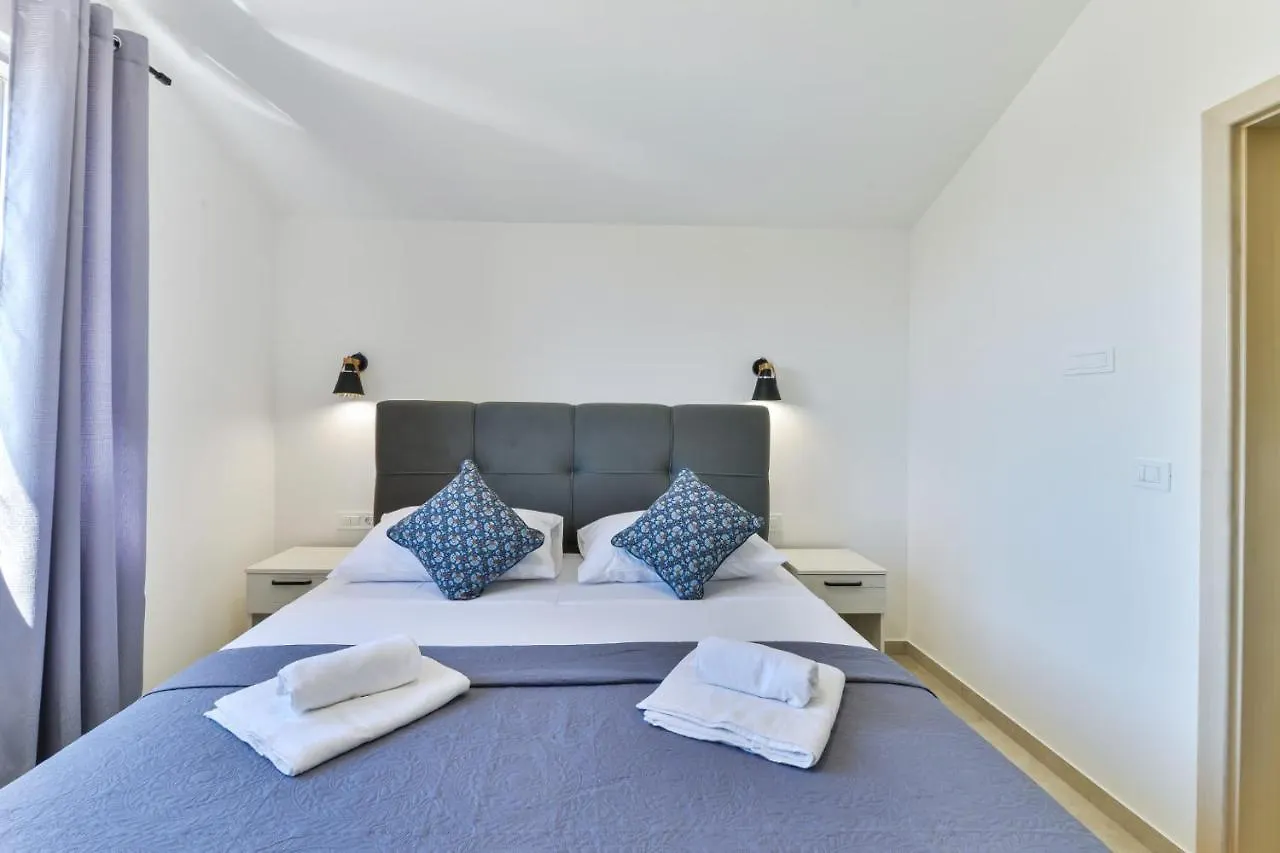 Luxury Villa With Pool,Jacuzzi And Sauna03 - By Ta Leut Agency Privlaka  Privlaka (Zadar)