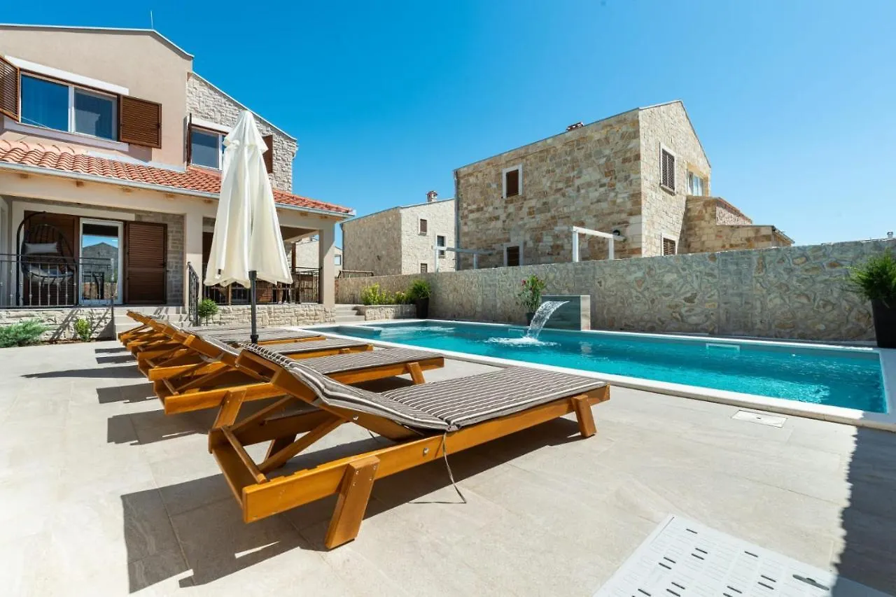Luxury Villa With Pool,Jacuzzi And Sauna03 - By Ta Leut Agency Privlaka